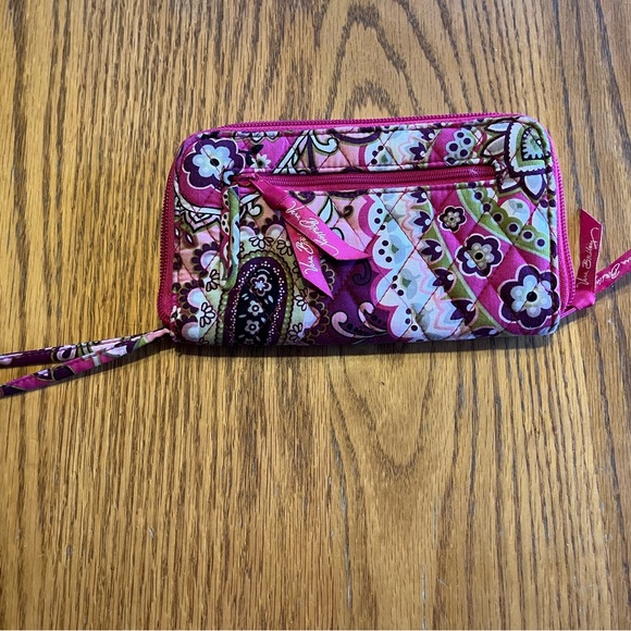 Vera Bradley Floral Paisley Women's Clutch Wristlet wallet - Picture 6 of 6
